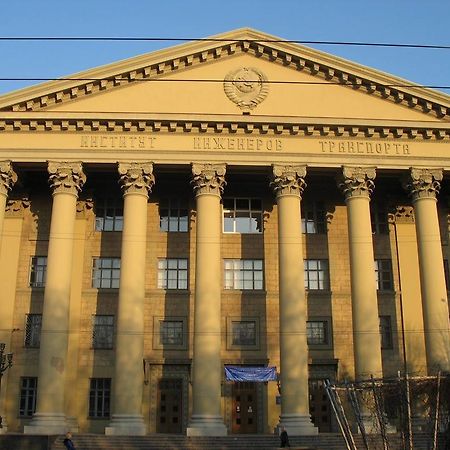 Elephant Hostel Dnipro Eksteriør billede