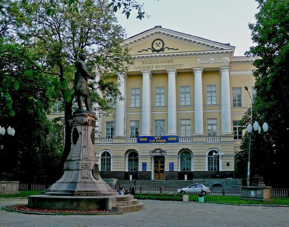 Elephant Hostel Dnipro Eksteriør billede